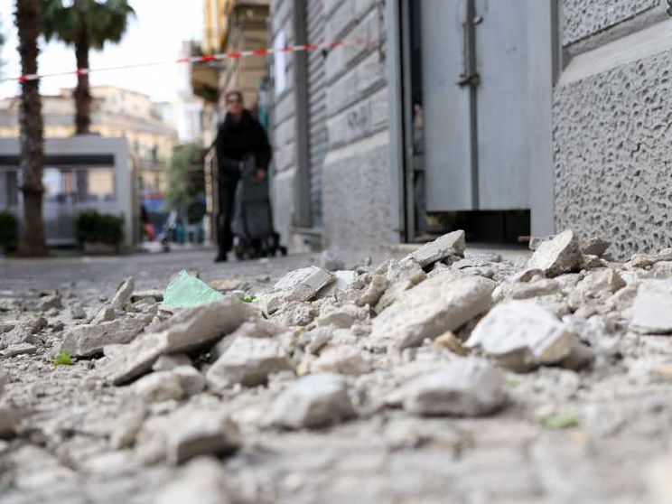 Scossa di magnitudo 4.0 nei Campi Flegrei. Cos'è il bradisismo e che succede