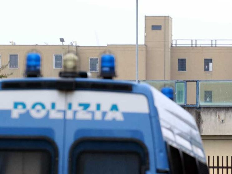 A Prato un'altra morte sospetta nel carcere col record di suicidi