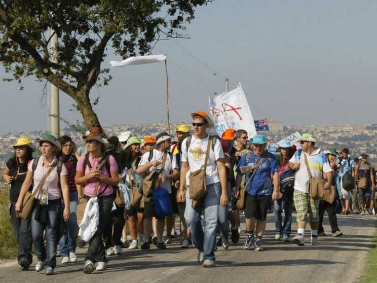 Giovani, tutte le strade portano al Giubileo