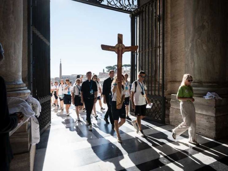 I volontari italiani hanno aperto il Giubileo dei giovani