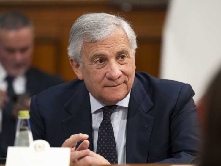 Tajani: dolore per Gaza, Palestina da costruire ma basta slogan