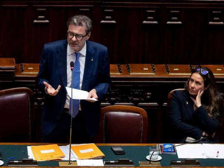 L'Italia dice sì al fondo Safe per le armi. Come funziona il prestito Ue