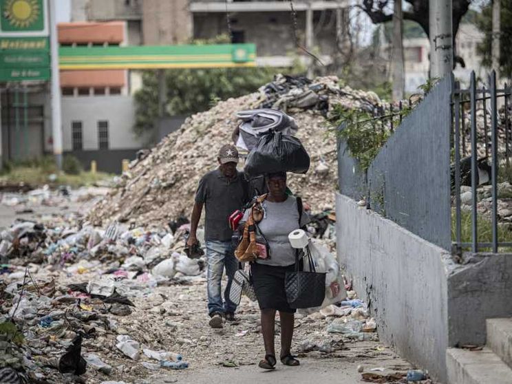 La fuga degli haitiani sulle montagne per continuare a vivere