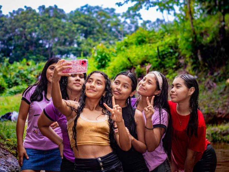 Rischiare la vita per studiare. I sogni di Leysi, Gaviota e le altre