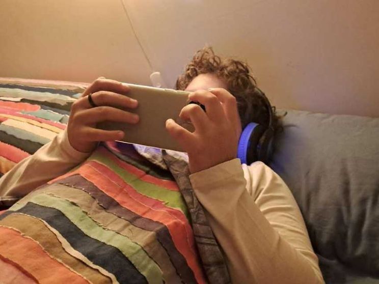 Social agli under 16? Anche la Germania si interroga se vietarli