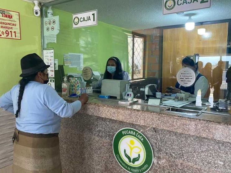 In Ecuador il "credito campesino" è minacciato dai grandi gruppi finanziari