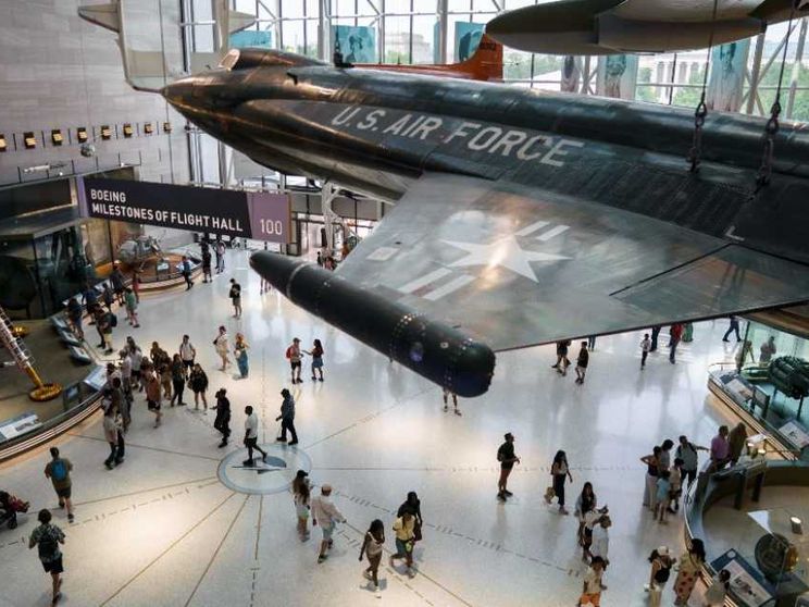 Dopo le università ora tocca ai musei: Trump “commissaria” lo Smithsonian