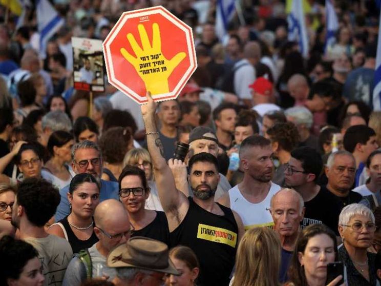Due milioni di israeliani in piazza sono un sussulto di coscienza per Gaza