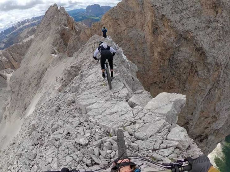 Alpinismo, parapendio, base jumping: le vittime dello sport portato al limite