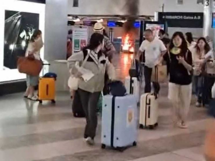 L'incendio, i passeggeri in fuga: cosa è successo a Malpensa