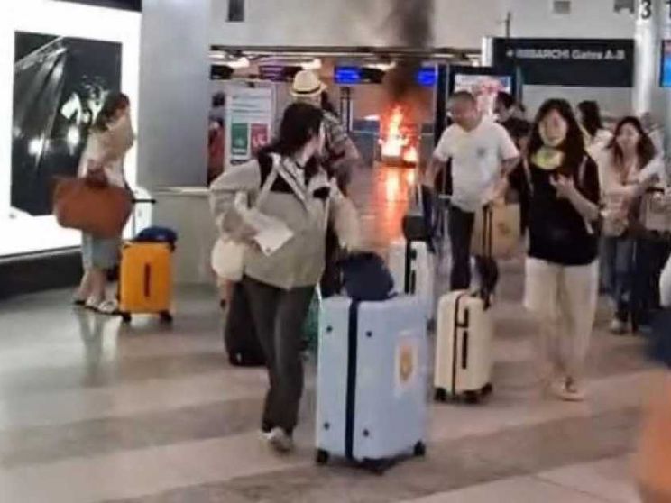 L'incendio, i passeggeri in fuga: cosa è successo a Malpensa