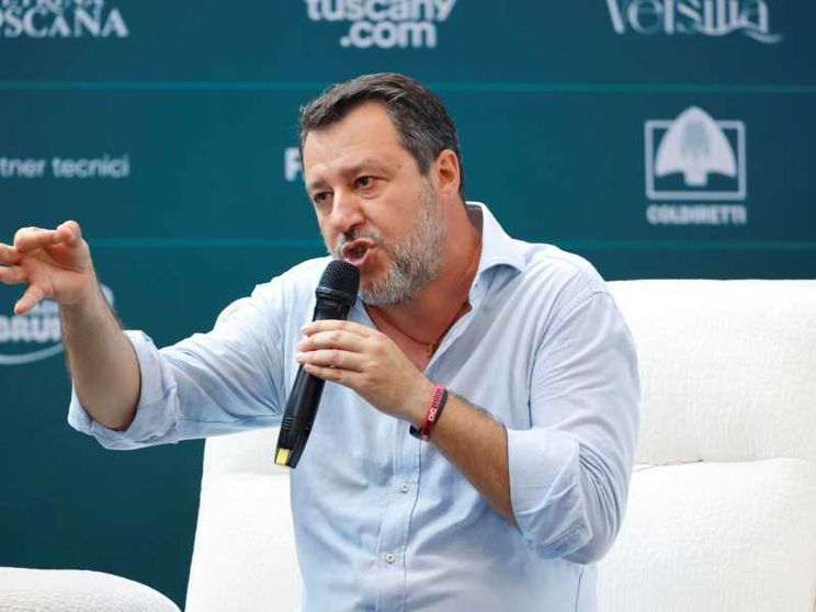 Salvini attacca Macron sull'Ucraina: nuovo scontro diplomatico Italia-Francia