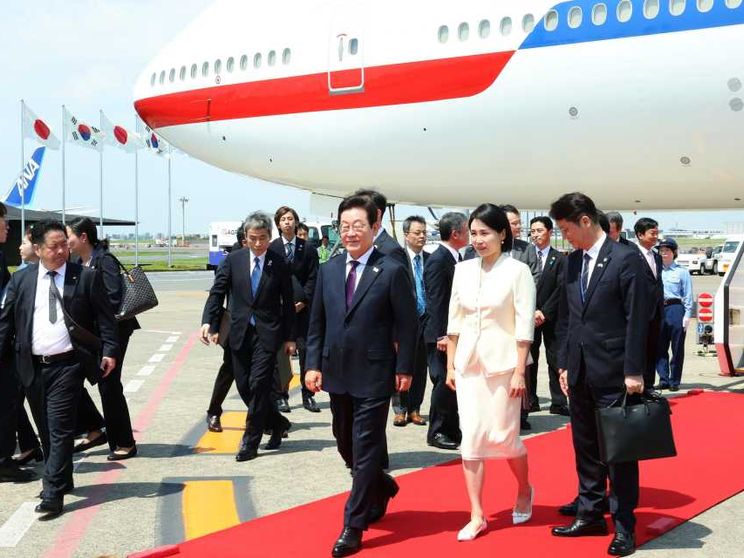 Il presidente sudcoreano Lee è a Tokyo: prove di amicizia tra i due Paesi