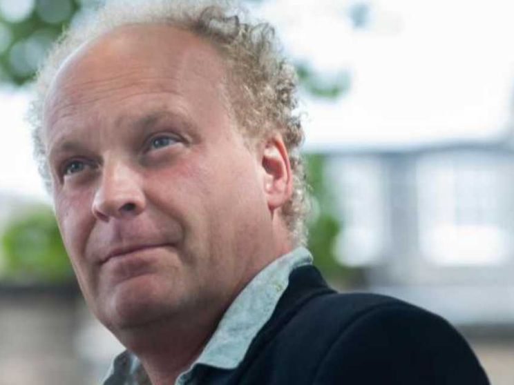 Patrick McGuinness: «I miei versi, un’elegia per le città industriali»