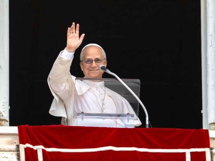 Il Papa scrive a Zelensky: «Tacciano le armi e lascino il posto al dialogo»