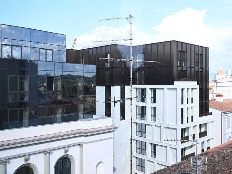 Come è successo che a Firenze un cubo abbia preso il posto del Teatro comunale