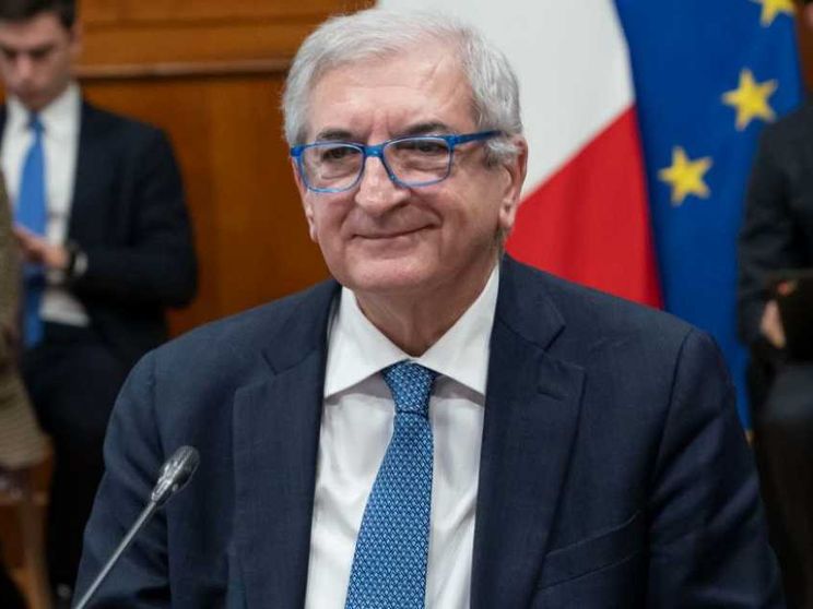 Foti: «Sono pronto a un confronto con i vescovi sulle aree interne»