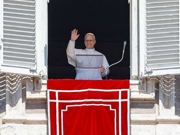 Leone XIV: «Si fermi la pandemia delle armi che infetta il mondo»