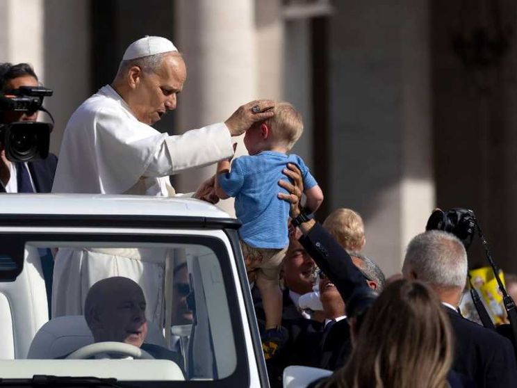 Il Papa: l'uomo non si realizza nel potere