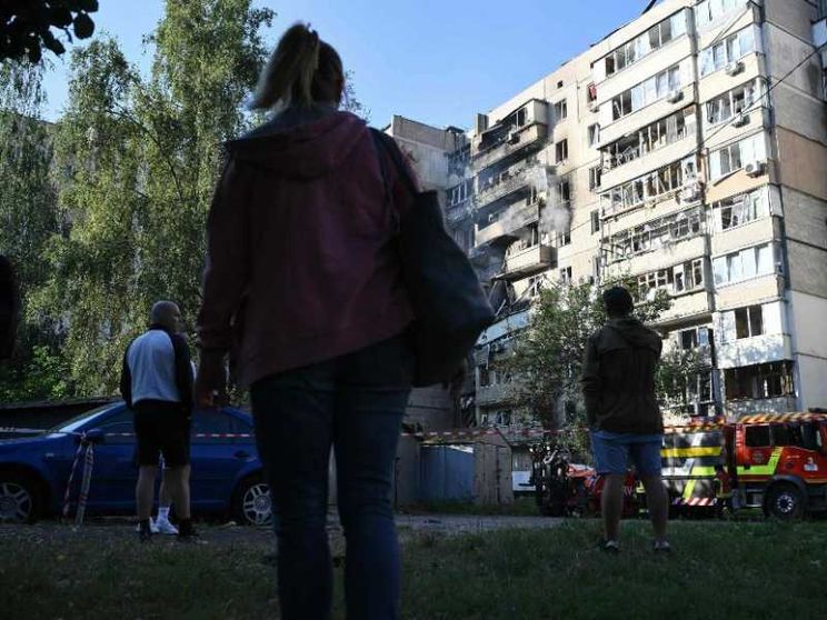 Raid sul palazzo del governo a Kiev. Gli Usa: faremo crollare l'economia russa