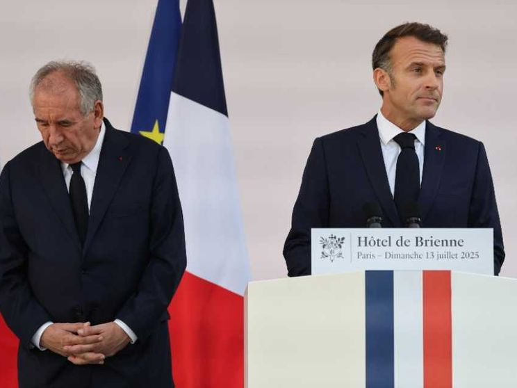 La crisi di governo francese spiegata in 5 punti
