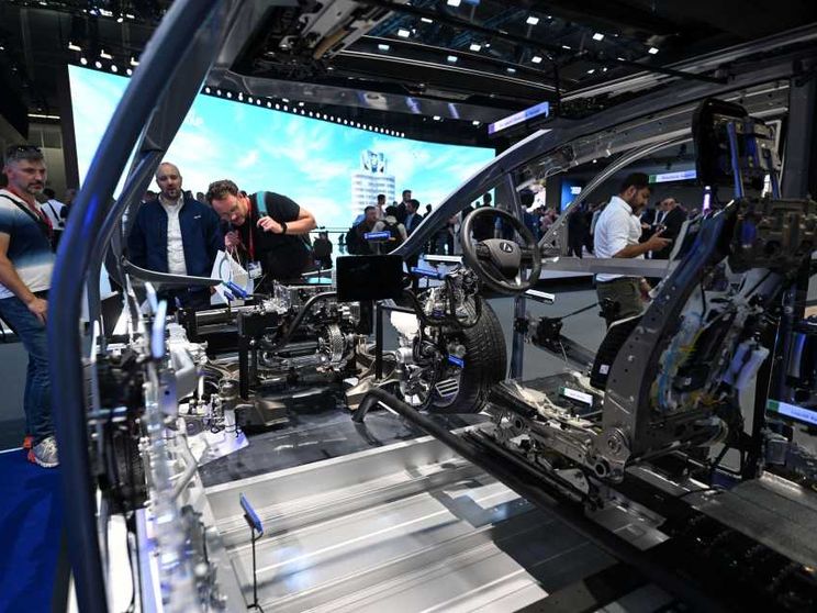 Stellantis: target Ue sull’auto irrealizzabili