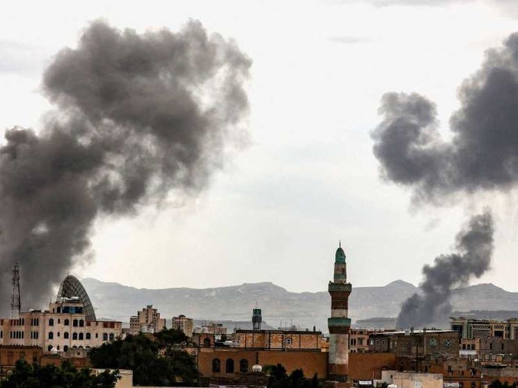 Israele ha colpito anche in Yemen: nel mirino ora ci sono gli Houthi