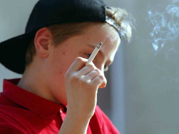 Boom del fumo tra i giovani: emergenza sottovalutata