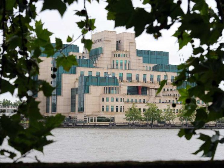 Le spie di Sua Maestrà si “sporcano le mani” nel dark web