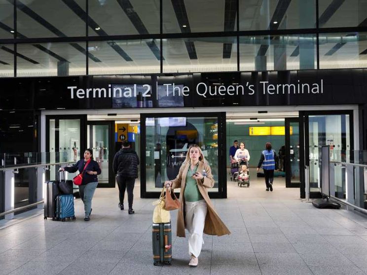 Aeroporti europei in tilt, avanza l'ipotesi del cyberattacco