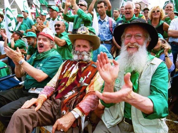 Ecco Pontida 2025: nel nome di Kirk, tra radici nordiste e Opa di Vannacci