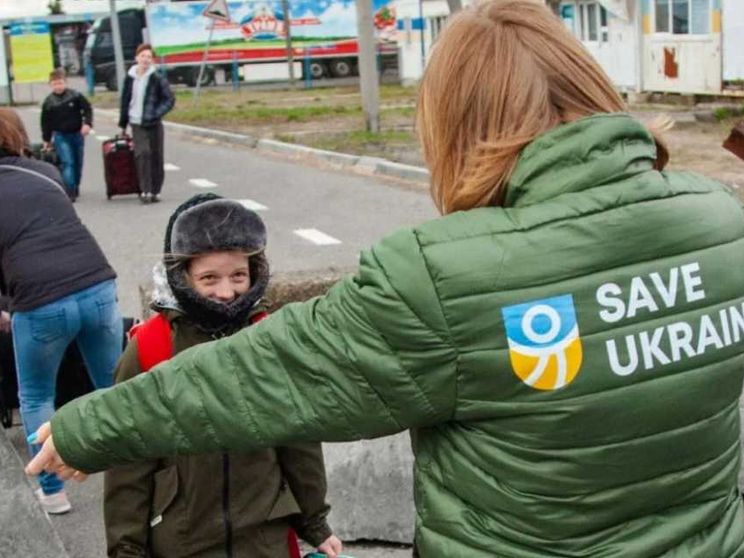 Gli 007 di Kiev rubano i file con i nomi dei bambini trasferiti in Russia
