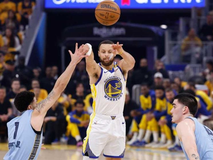 Steph Curry: fede e canestri, le confessioni del campione Nba
