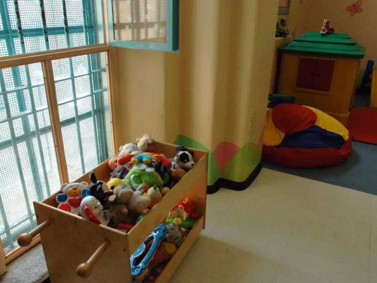 Ci sono due bimbi di pochi mesi in cella a Bollate con le loro madri. Perché?