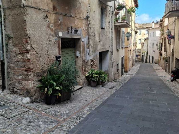 Viaggio a Collescipoli. Dove ha chiuso l'ultima bottega