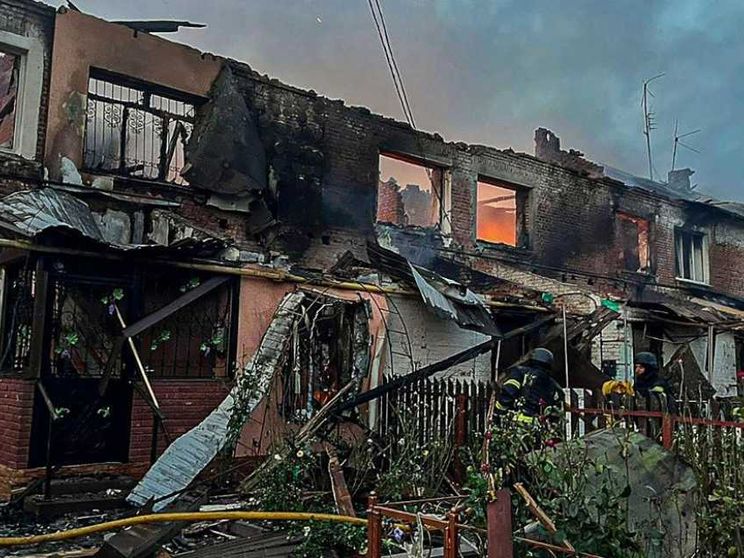 «Cinquantamila soldati russi hanno disertato». E Putin arruola ancora