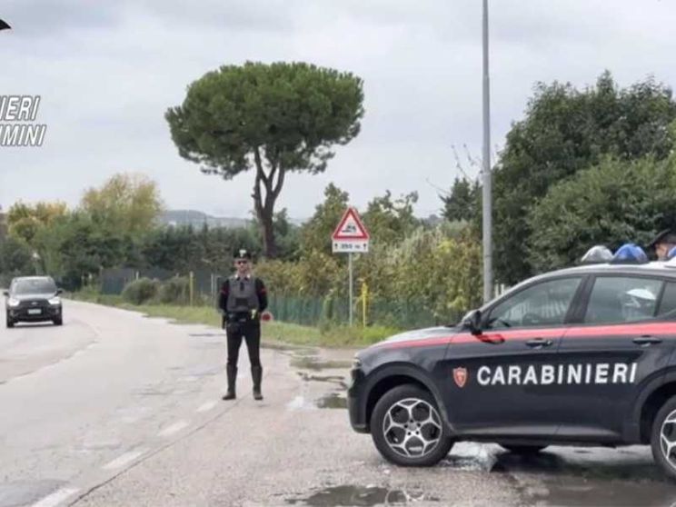 Così una ragazza di Rimini costretta a nozze combinate è riuscita a ribellarsi