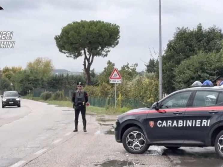 Così una ragazza di Rimini costretta a nozze combinate è riuscita a ribellarsi