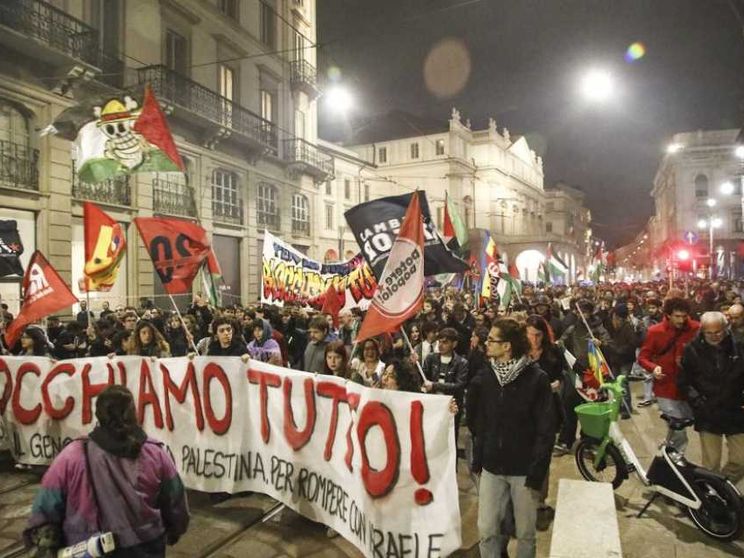 Cortei, scontri, atenei occupati: lo sciopero generale blocca già l'Italia
