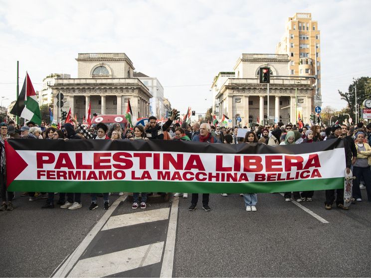 Treni, aerei e bus: disagi per lo sciopero in tutta Italia