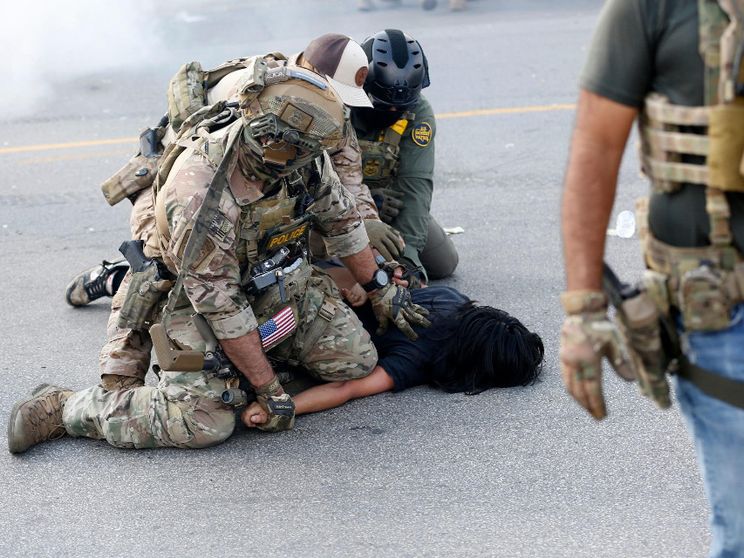 Militari per le strade: Portland e Chicago ora si ribellano a Trump