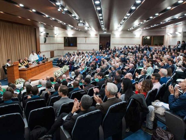 Così Dio "illumina" il sapere: quattro testimoni aprono l'anno dell'Università Santa Croce