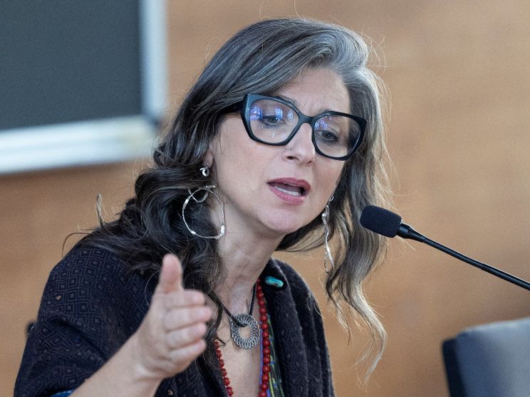 Bologna, polemiche per la cittadinanza onoraria ad Albanese