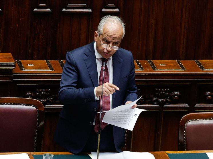 Piantedosi: «In crescita l’antisemitismo. Sicurezza dei cortei, si studiano misure»