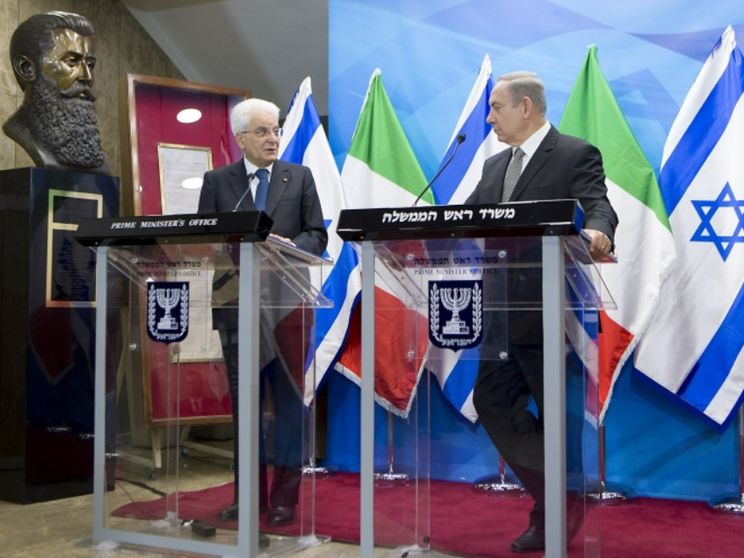 Il no del 2016 a parlare con l'Anp e la pace oggi appesa ad Hamas