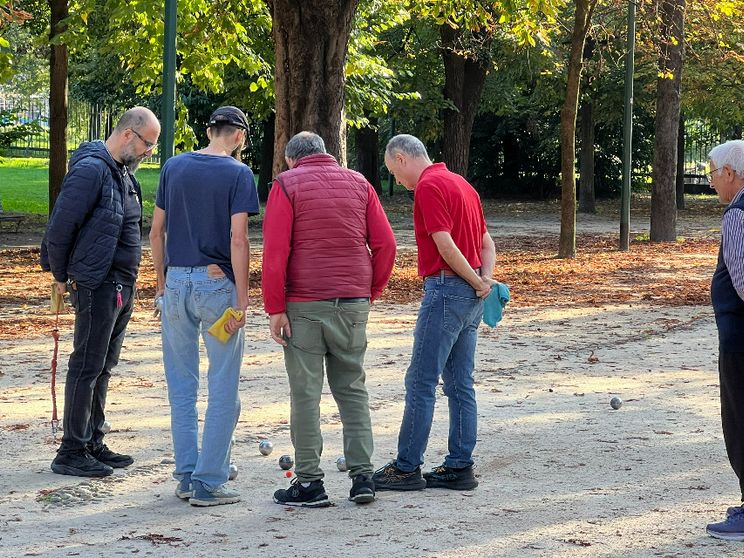 La pétanque, quelli con il pallino delle bocce di ferro