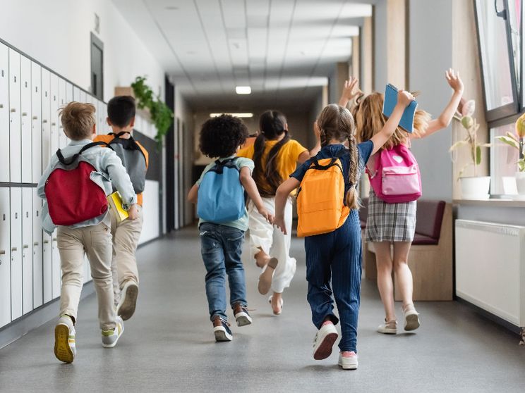 Numeri, risorse e competenze in calo. Ma la speranza si impara (ancora) in classe