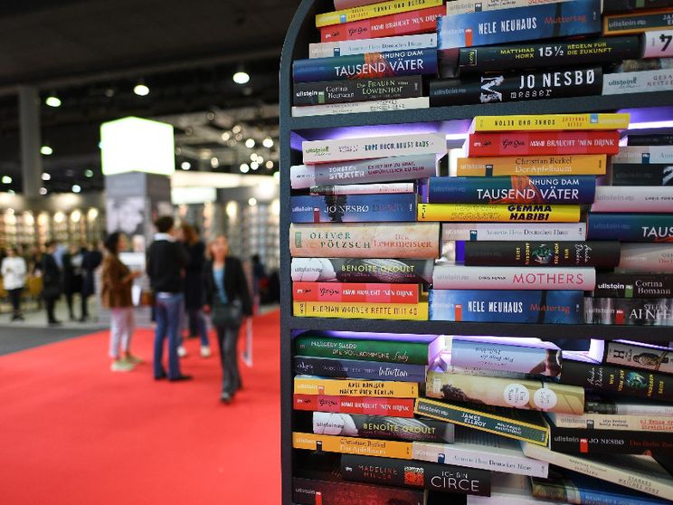 Tra Dan Brown e Ken Follet alla Buchmesse ci sarà spazio per san Francesco?