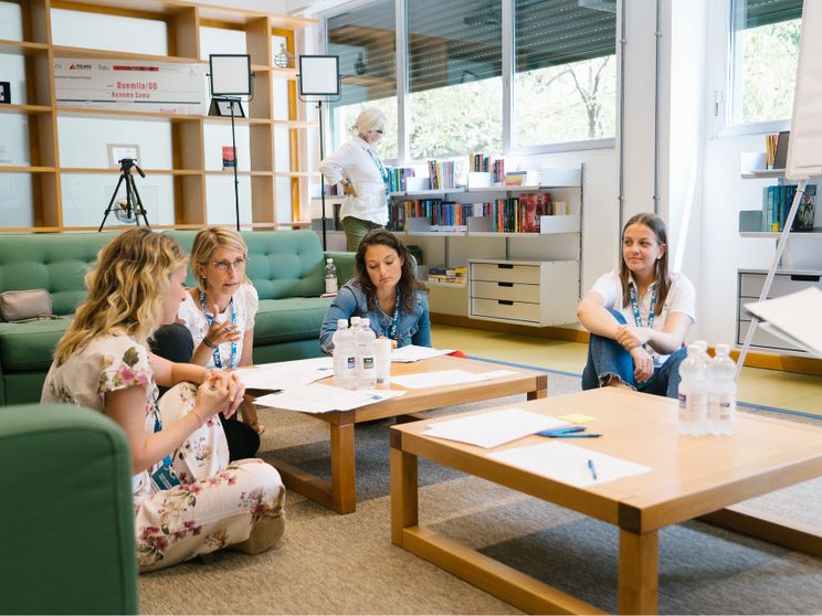 Lavoro e maternità: chi riesce a costruire inclusione nelle aziende