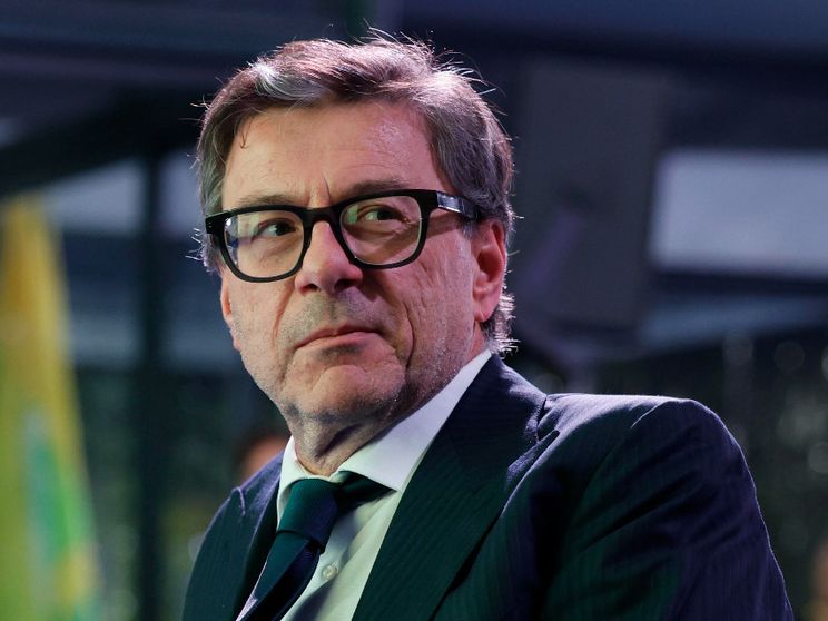 Fisco, sanità, banche: cosa c'è allo studio nella manovra